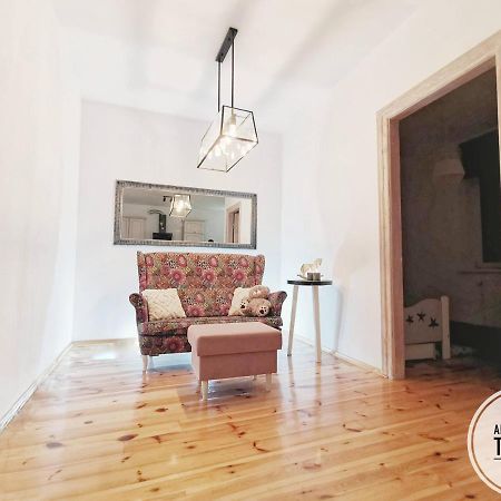 Apartament Tuwim Przemyśl Buitenkant foto